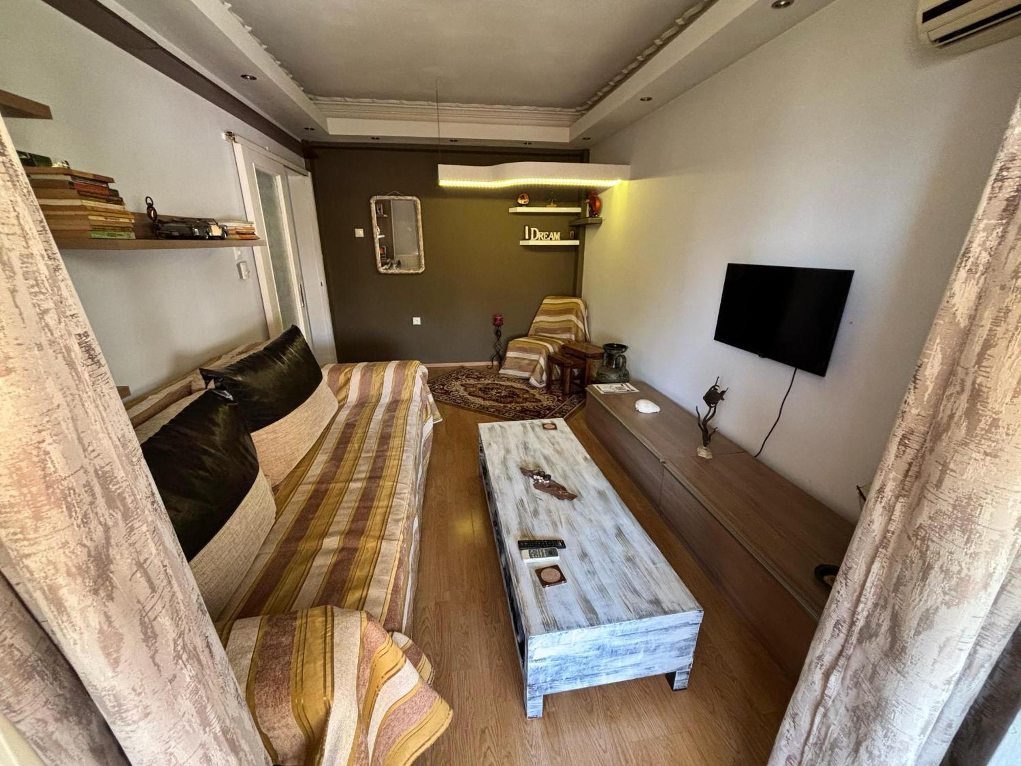 Nirvana Apartment Aten Exteriör bild